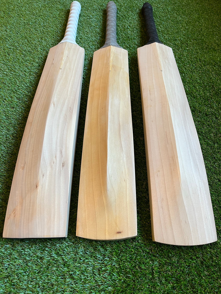 Plain Grade 2 English Willow Cricket Bats | Made in England | 40mm Edges