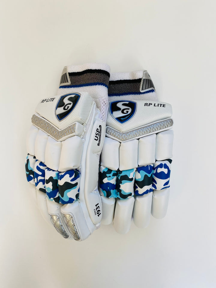 SG RP Lite Cricket Batting Gloves | As Endorsed by Rishabh Pant