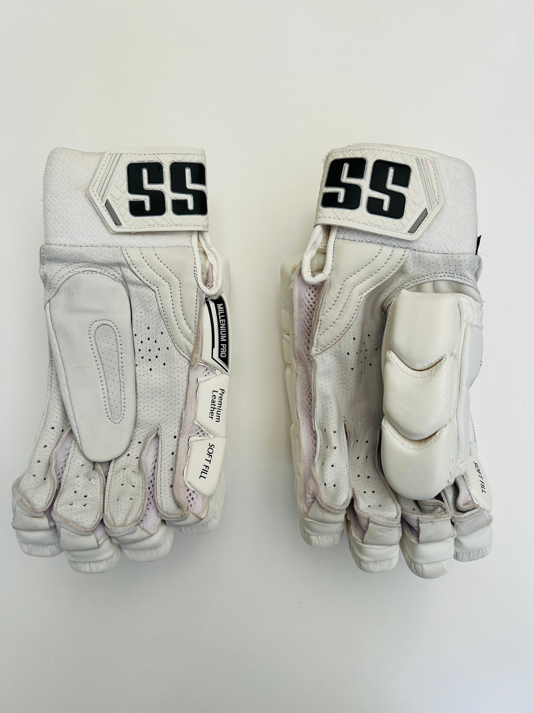 SS TON Millenium Pro White Cricket Batting Gloves