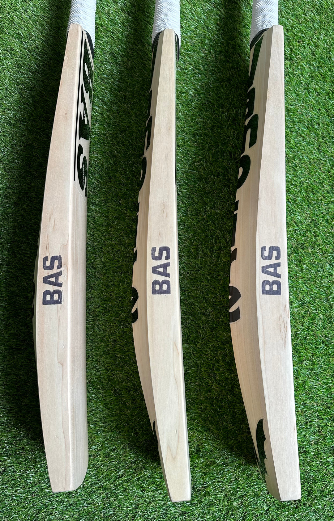 BAS Black Edition Pro Cricket Bat | Retro Model