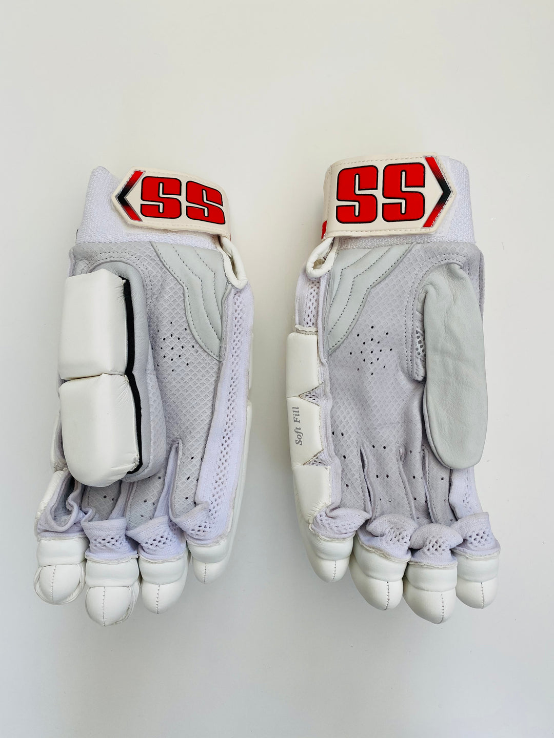 SS TON Pro Issue Cricket Batting Gloves