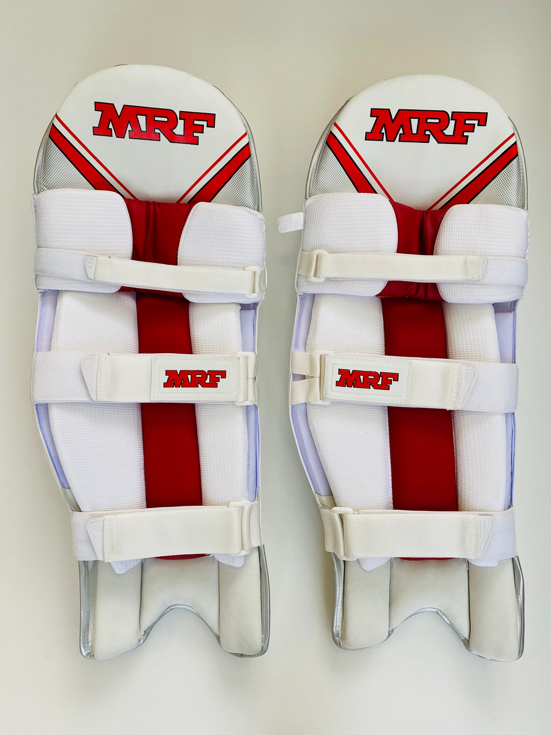 MRF Elite Pro Cricket Batting Pads: AB De Villiers - DKP Cricket Online