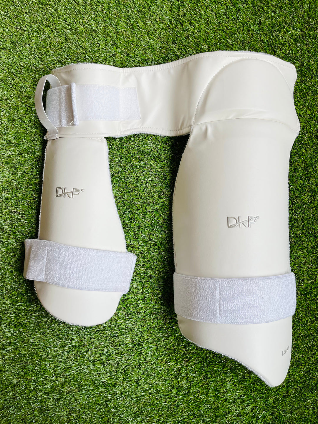 DKP Legacy White Combo Thigh Guard