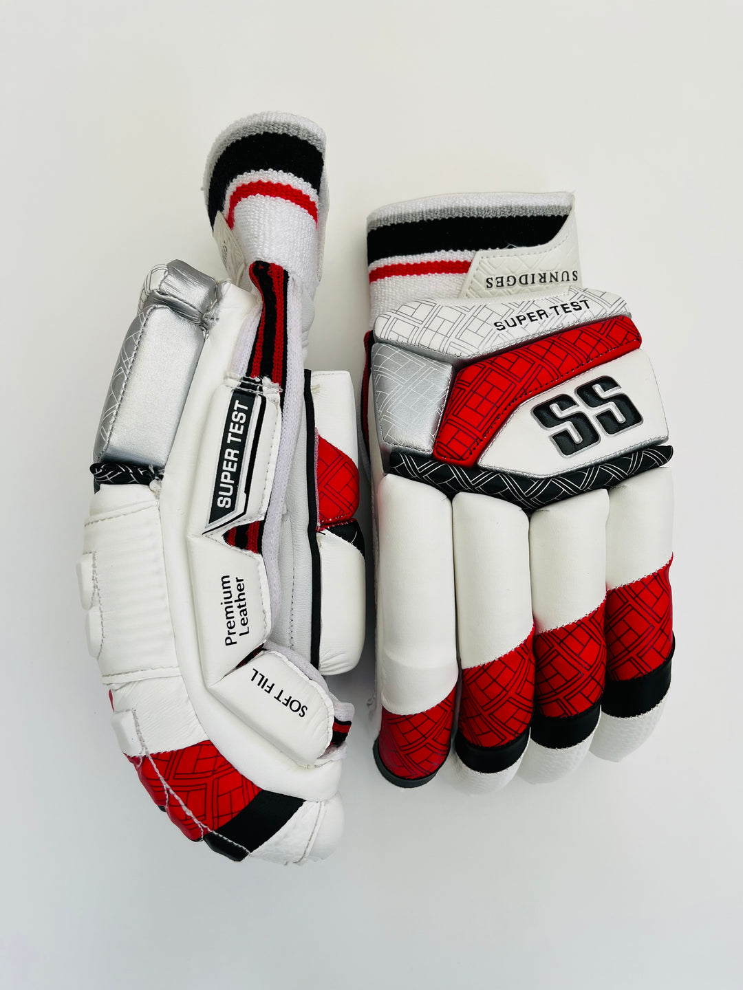 SS TON Super Test Cricket Batting Gloves