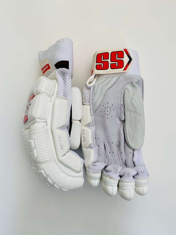 SS TON Pro Issue Cricket Batting Gloves