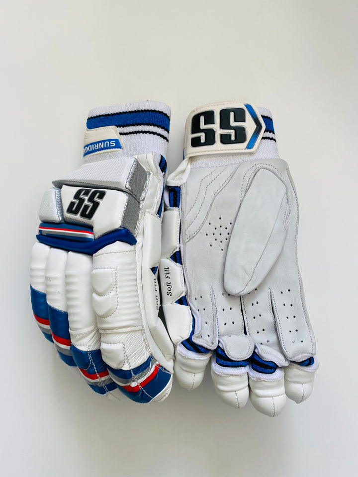 SS TON QDK Cricket Batting Gloves