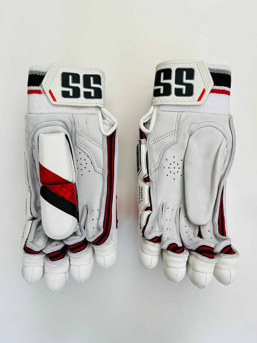 SS TON Super Test Cricket Batting Gloves