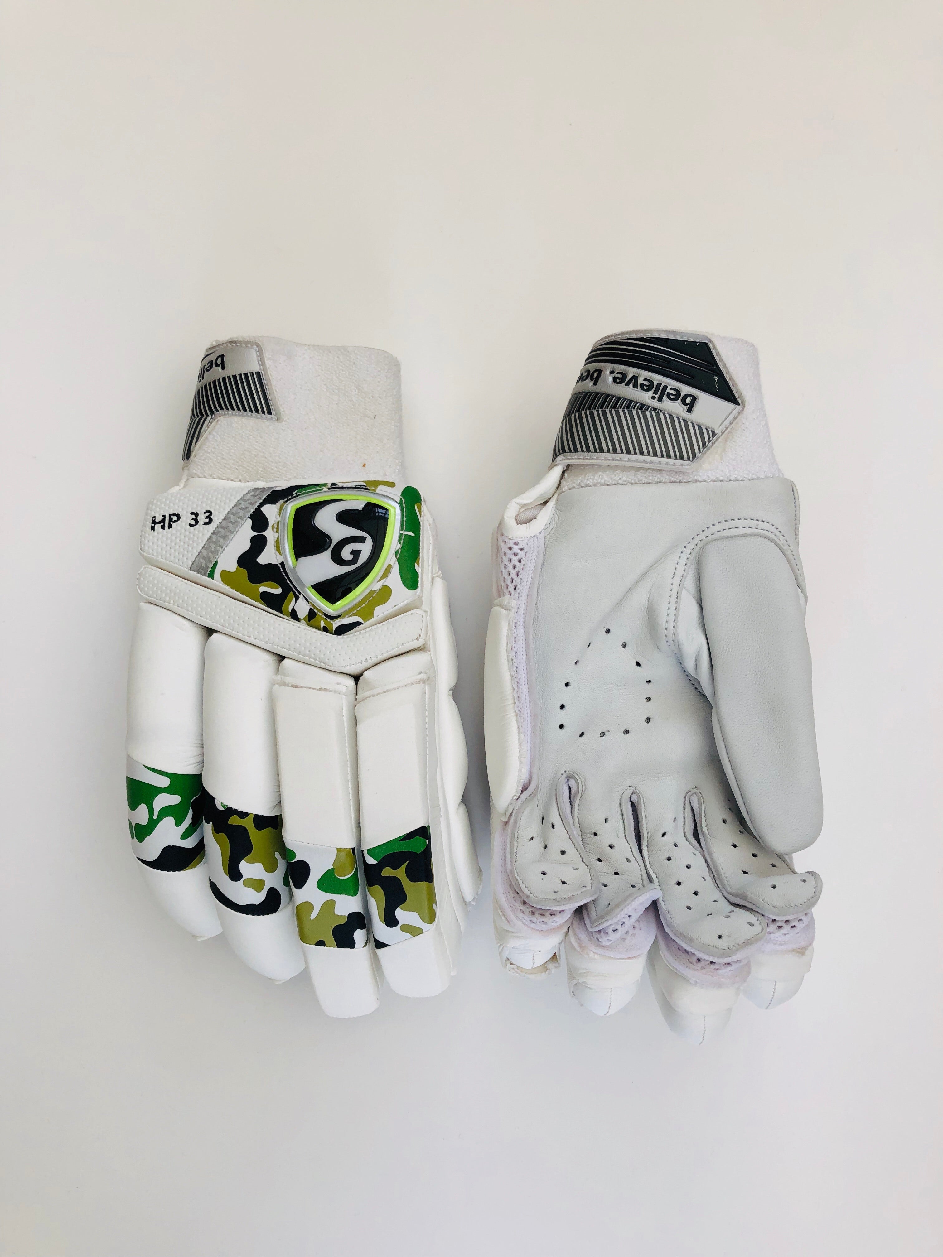 Sg hardik pandya batting gloves clearance